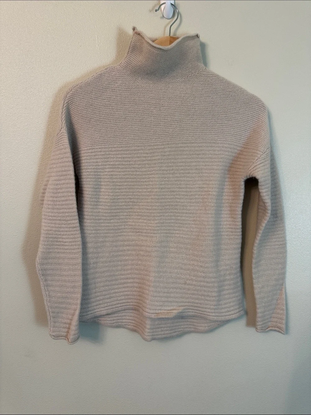 360 Cashmere 100% Cashmere Funnel Neck Sweater Cream Audra Textured Knit M